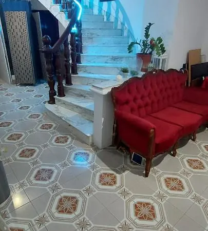 Δωμάτια σε οικογενειακή κατοικία Cosy Bedroom Near