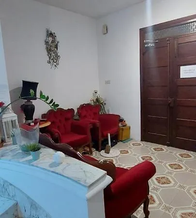 Cosy Bedroom Near Gzira