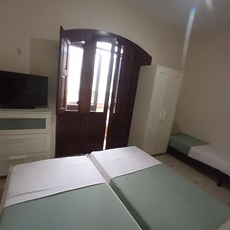 Cosy Bedroom Near Homestay