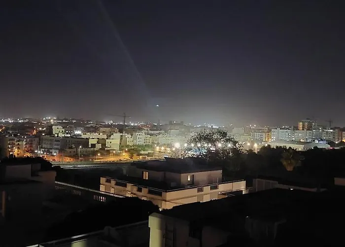 Homestay Cosy Bedroom Near Gzira