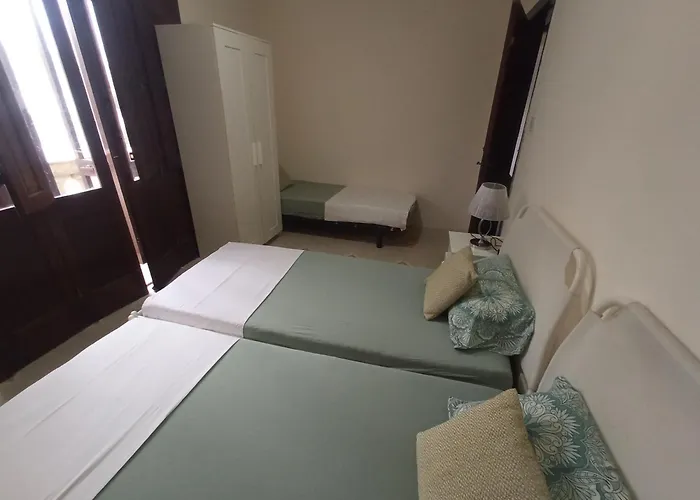 Homestay Cosy Bedroom Near *